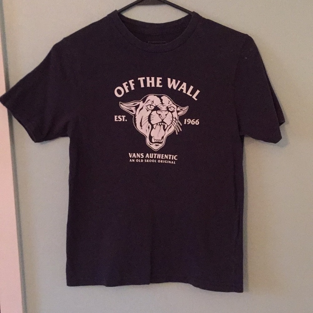 Blue vans t-shirt